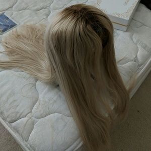 BELLAMI HAIR Alinna Daisy Lace Front Wig 28"